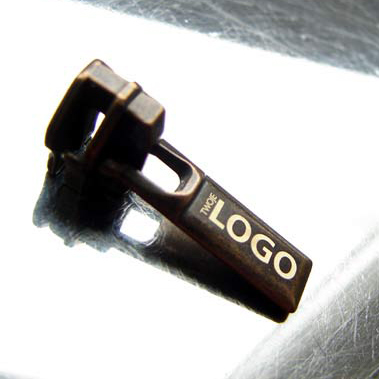 batų užtrauktukų, užtrauktukų gamintojas Lenkija